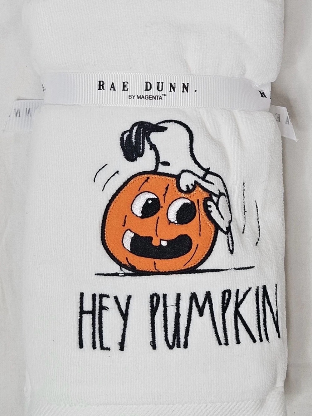 Snoopy X Rae Dunn HEY PUMPKIN Set 2 Halloween Peanuts Luxe Bathroom Hand Towels